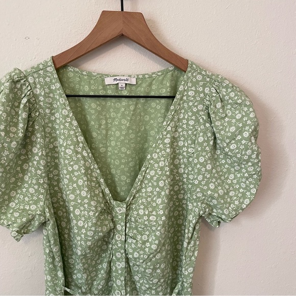 Madewell V-Neck Mini Dress 6 – Green Seedling Tie Back Button Front - Picture 7 of 12